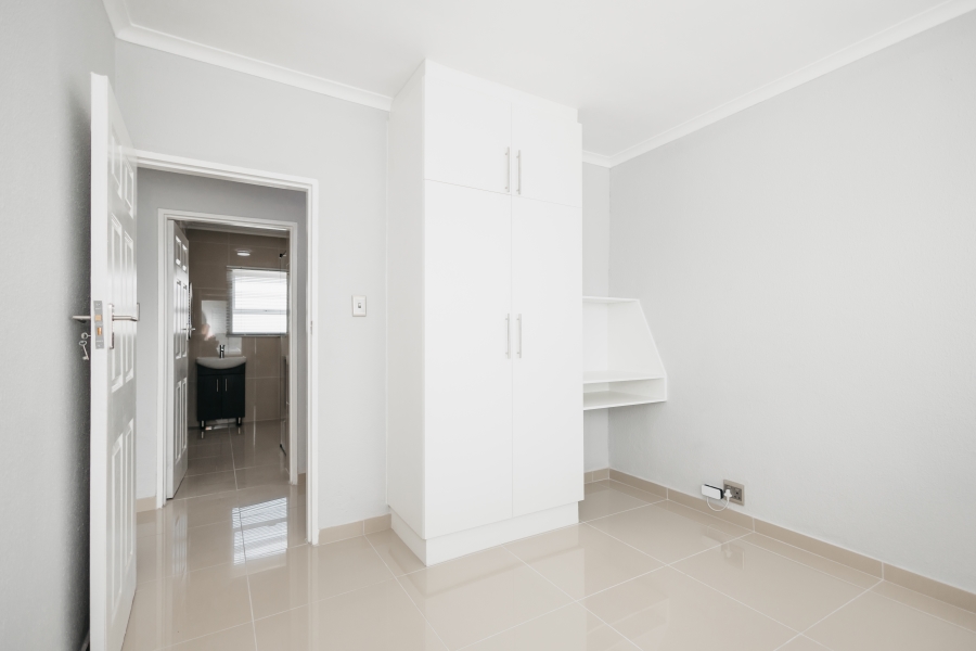 To Let 3 Bedroom Property for Rent in Windsor Park Western Cape